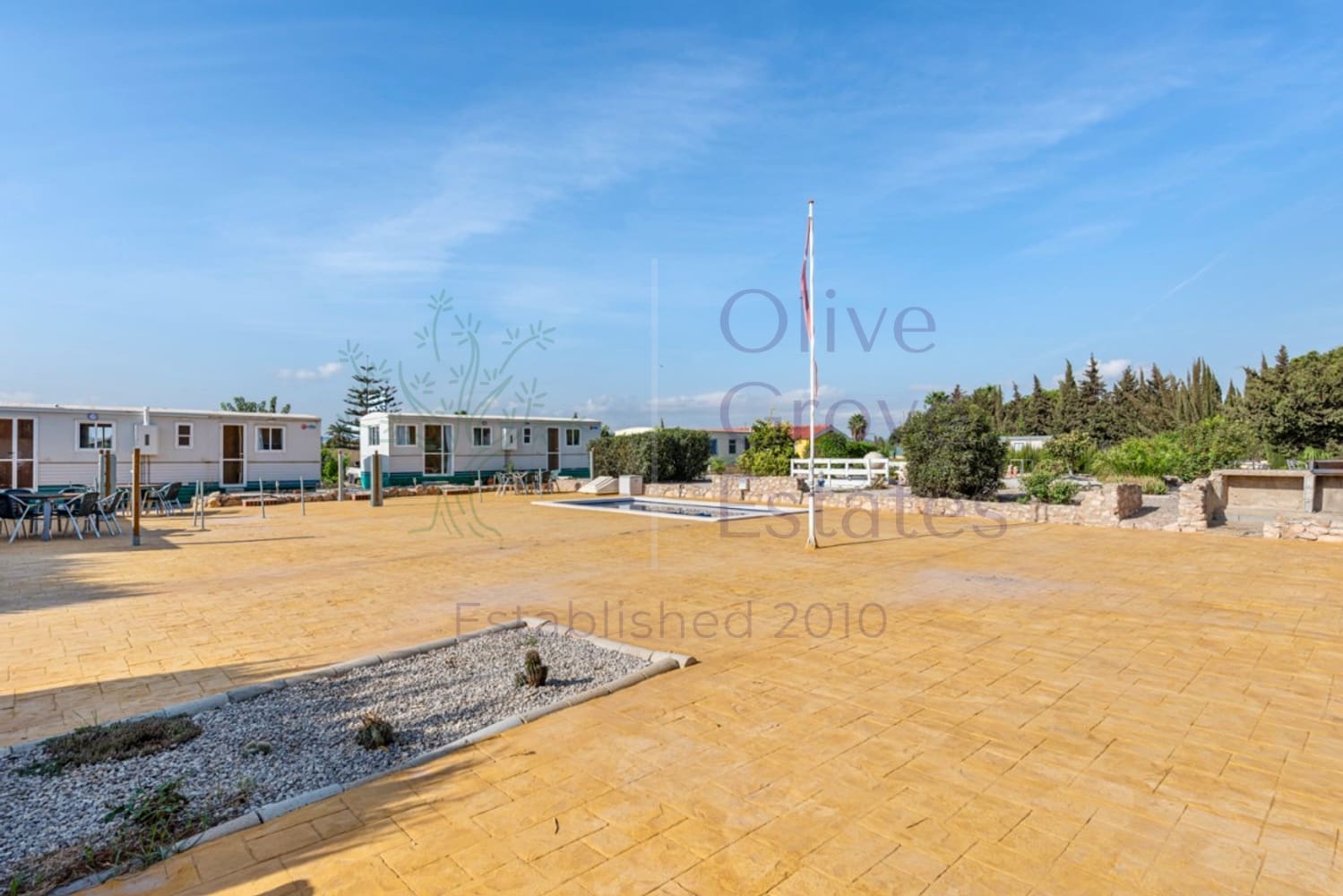 6 soveværelse Finca/Landehus til salg i Los Montesinos med swimmingpool - € 795.000 (Ref: 9417421)