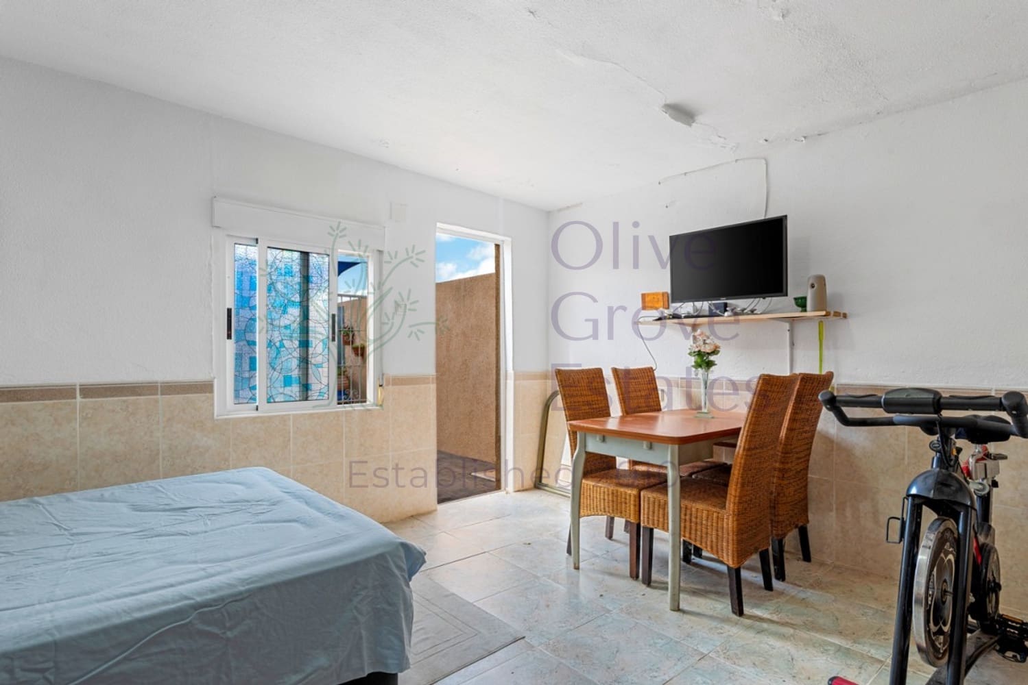 6 soveværelse Finca/Landehus til salg i Los Montesinos med swimmingpool - € 795.000 (Ref: 9417421)