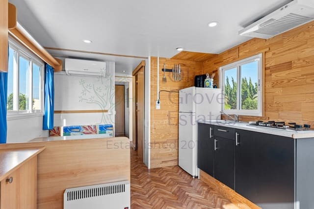 6 soveværelse Finca/Landehus til salg i Los Montesinos med swimmingpool - € 795.000 (Ref: 9417421)