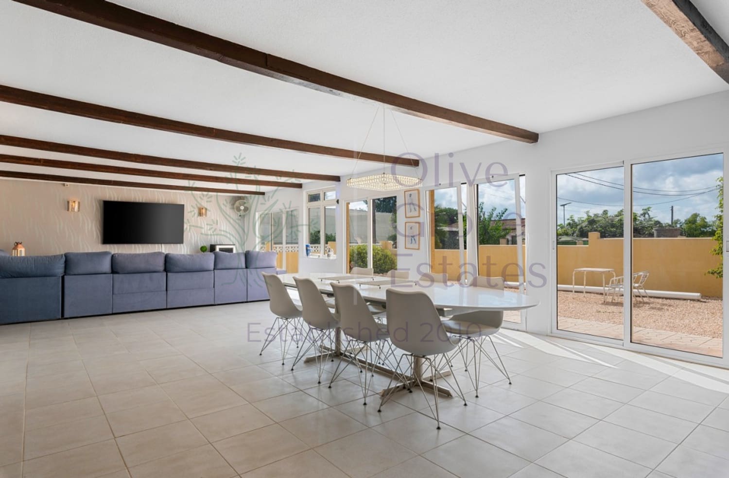 6 soveværelse Finca/Landehus til salg i Los Montesinos med swimmingpool - € 795.000 (Ref: 9417421)