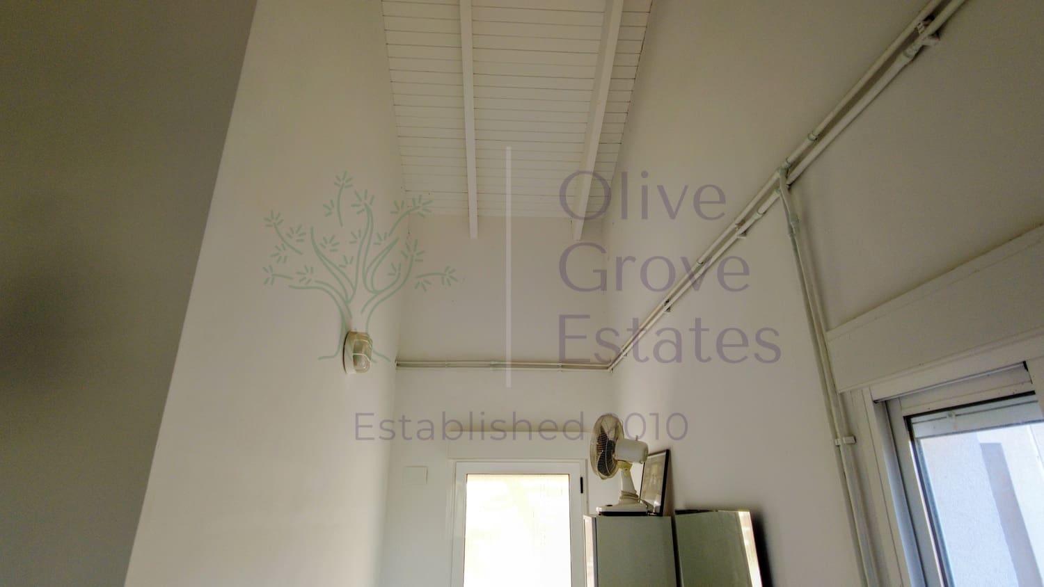 4 bedroom Villa for sale in Castalla - € 349,000 (Ref: 9438551)