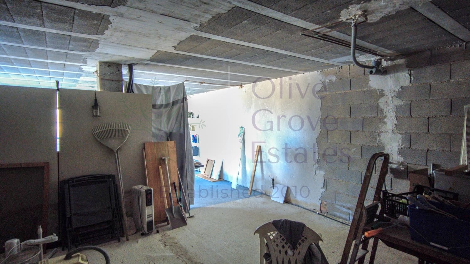 4 bedroom Villa for sale in Castalla - € 349,000 (Ref: 9438551)