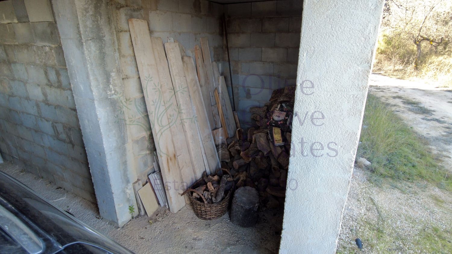 4 bedroom Villa for sale in Castalla - € 349,000 (Ref: 9438551)