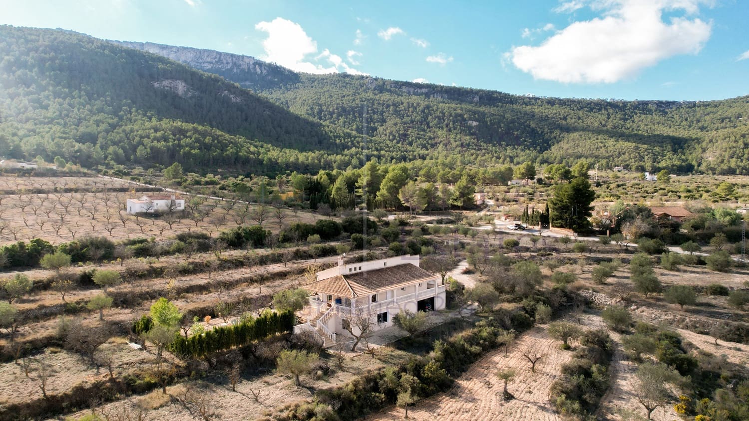 4 bedroom Villa for sale in Castalla - € 349,000 (Ref: 9438551)