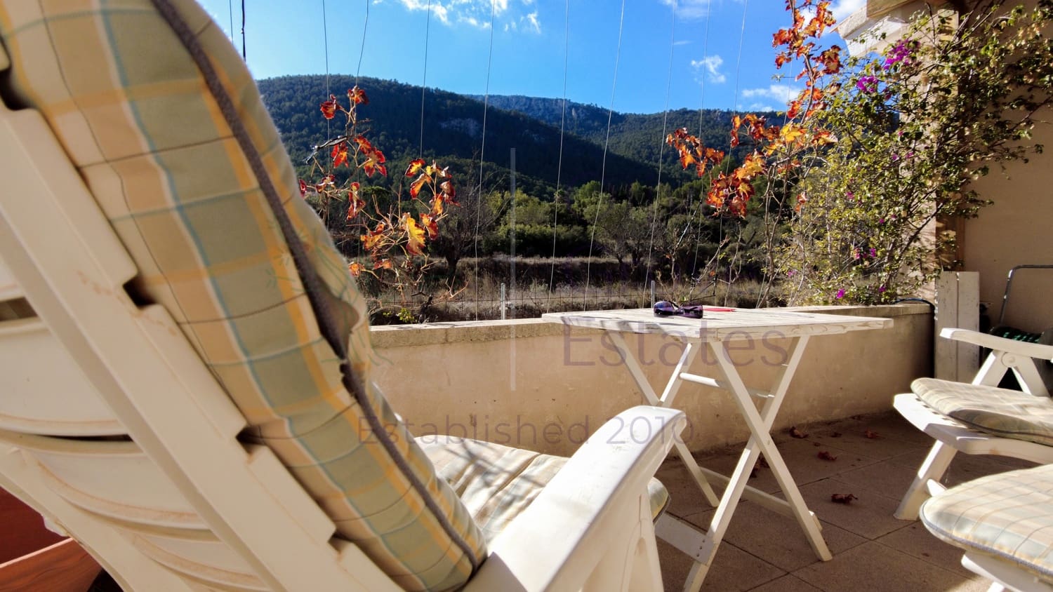 4 bedroom Villa for sale in Castalla - € 349,000 (Ref: 9438551)