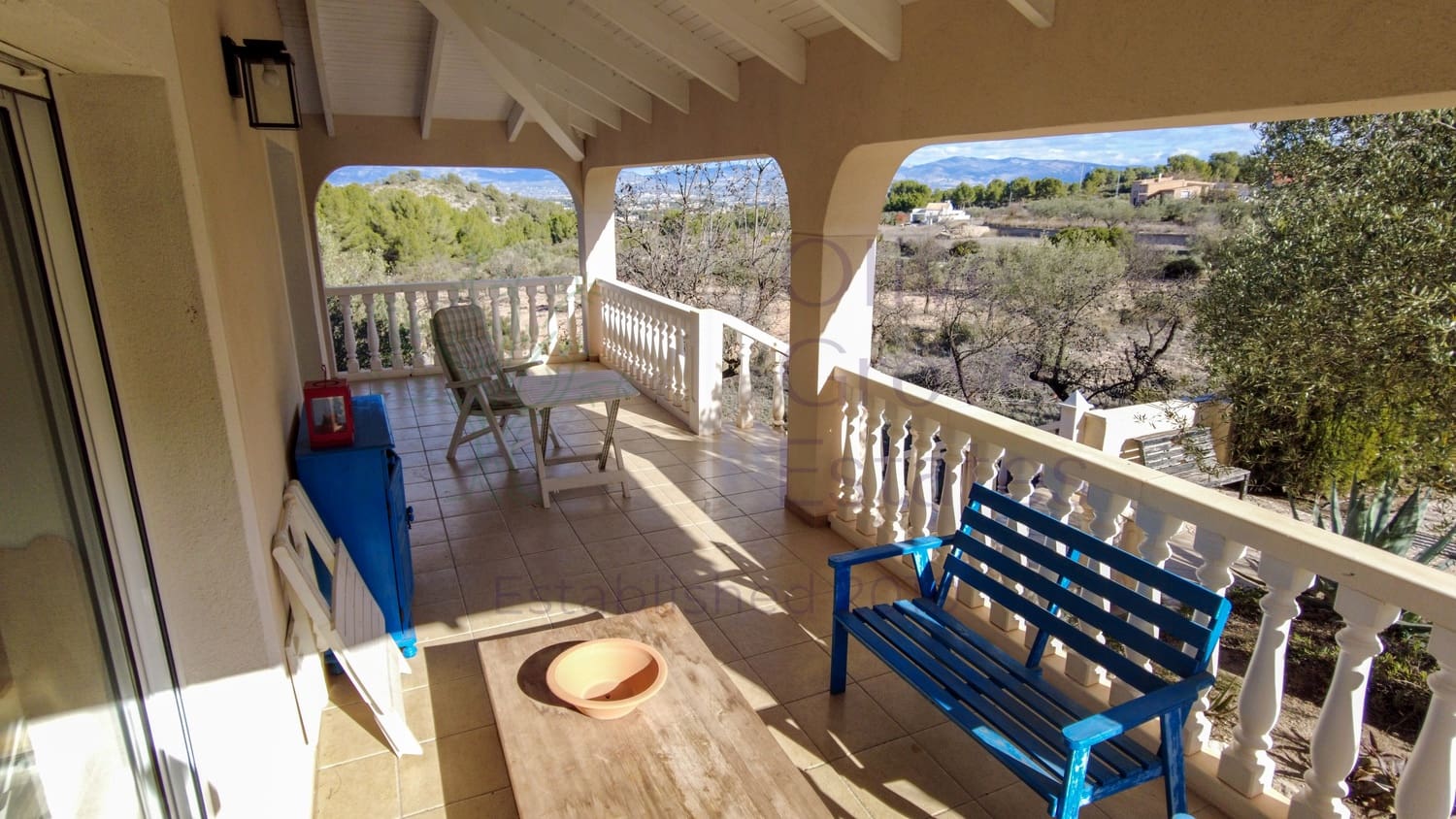 4 bedroom Villa for sale in Castalla - € 349,000 (Ref: 9438551)