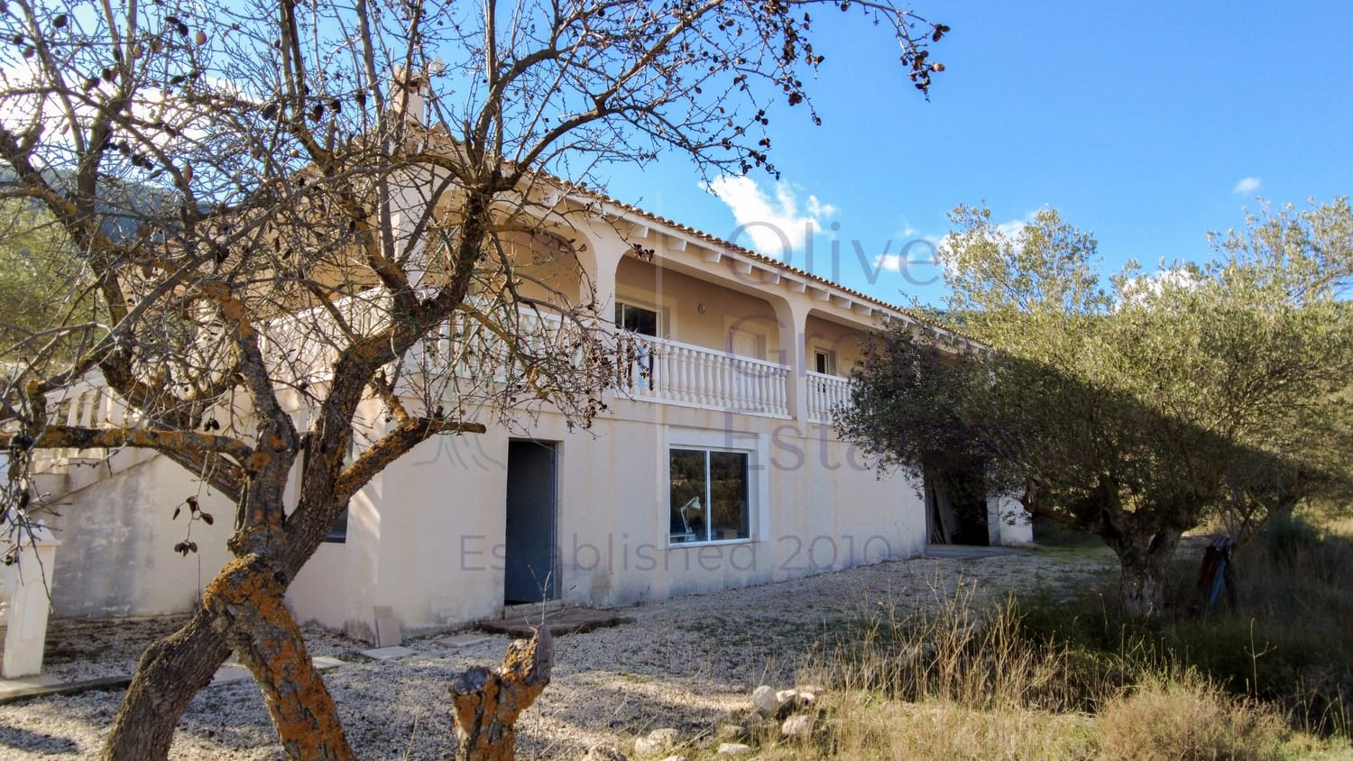 4 bedroom Villa for sale in Castalla - € 349,000 (Ref: 9438551)