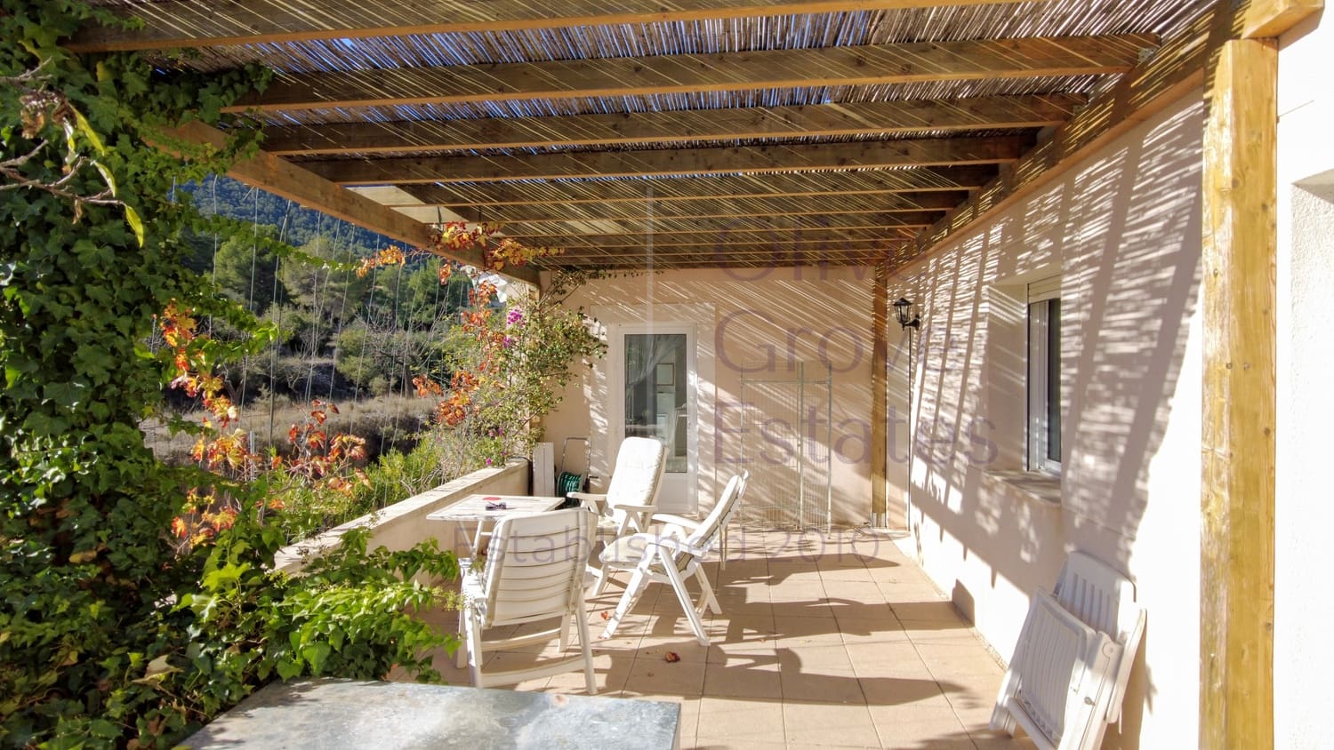 4 bedroom Villa for sale in Castalla - € 349,000 (Ref: 9438551)