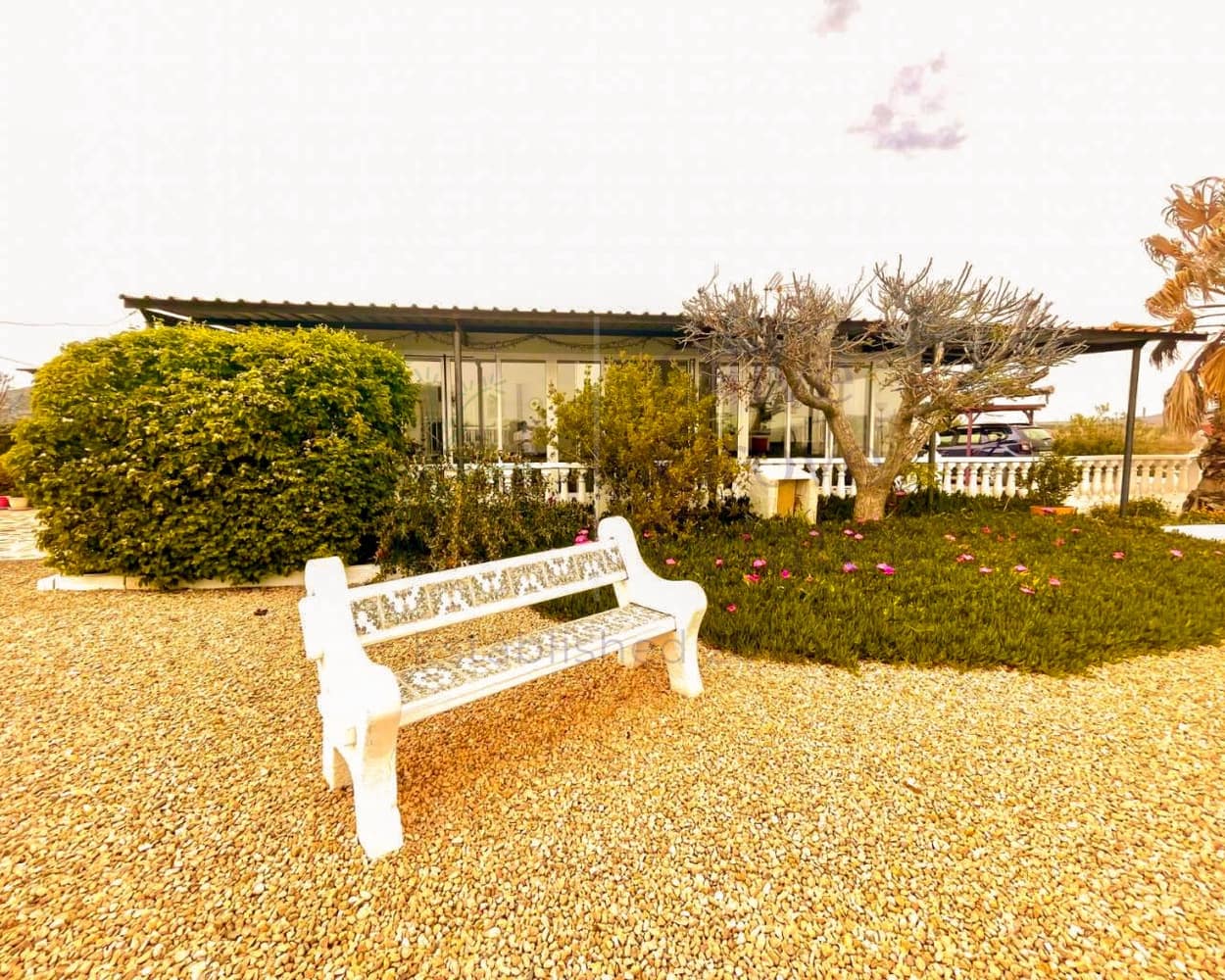 4 Zimmer Villa zu verkaufen in Villena - 229.950 € (Ref: 9630551)