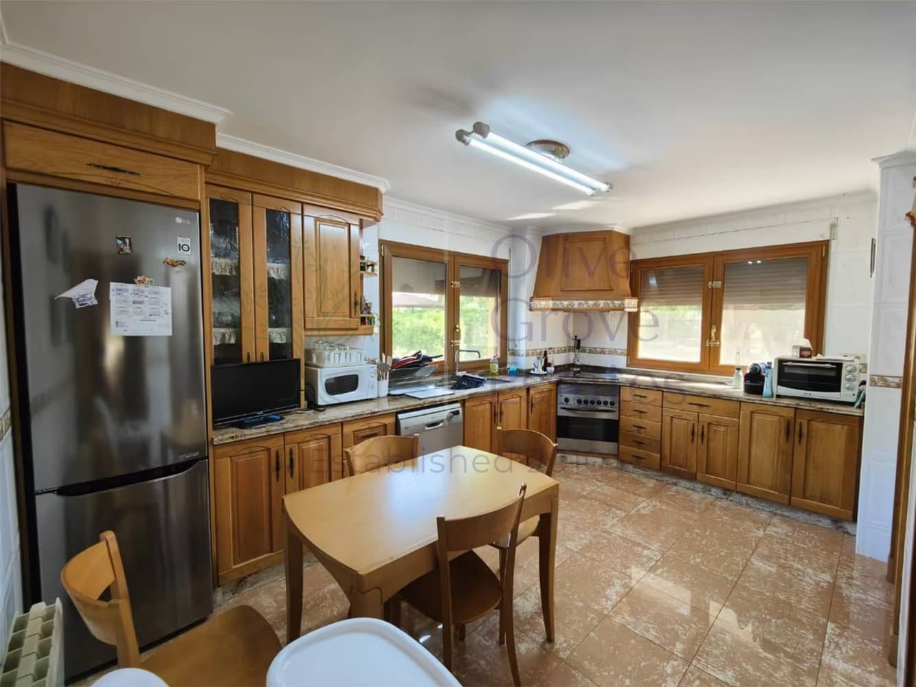 5 quarto Moradia para venda em Banyeres de Mariola com piscina garagem - 479 950 € (Ref: 9632656)