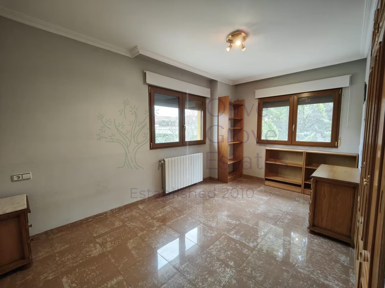 5 quarto Moradia para venda em Banyeres de Mariola com piscina garagem - 479 950 € (Ref: 9632656)