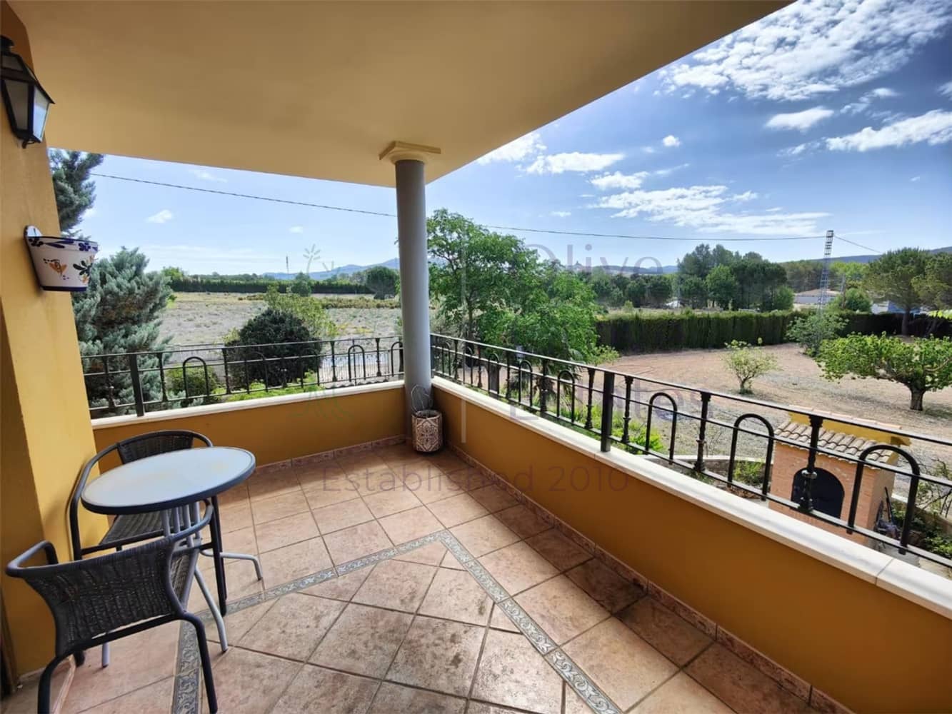 5 quarto Moradia para venda em Banyeres de Mariola com piscina garagem - 479 950 € (Ref: 9632656)