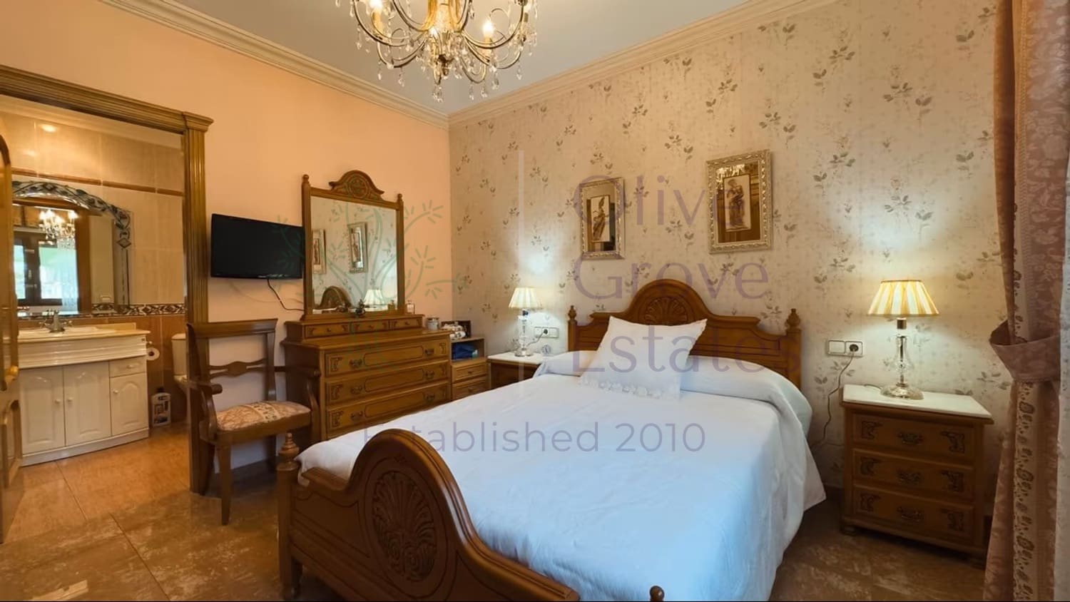 5 quarto Moradia para venda em Banyeres de Mariola com piscina garagem - 479 950 € (Ref: 9632656)