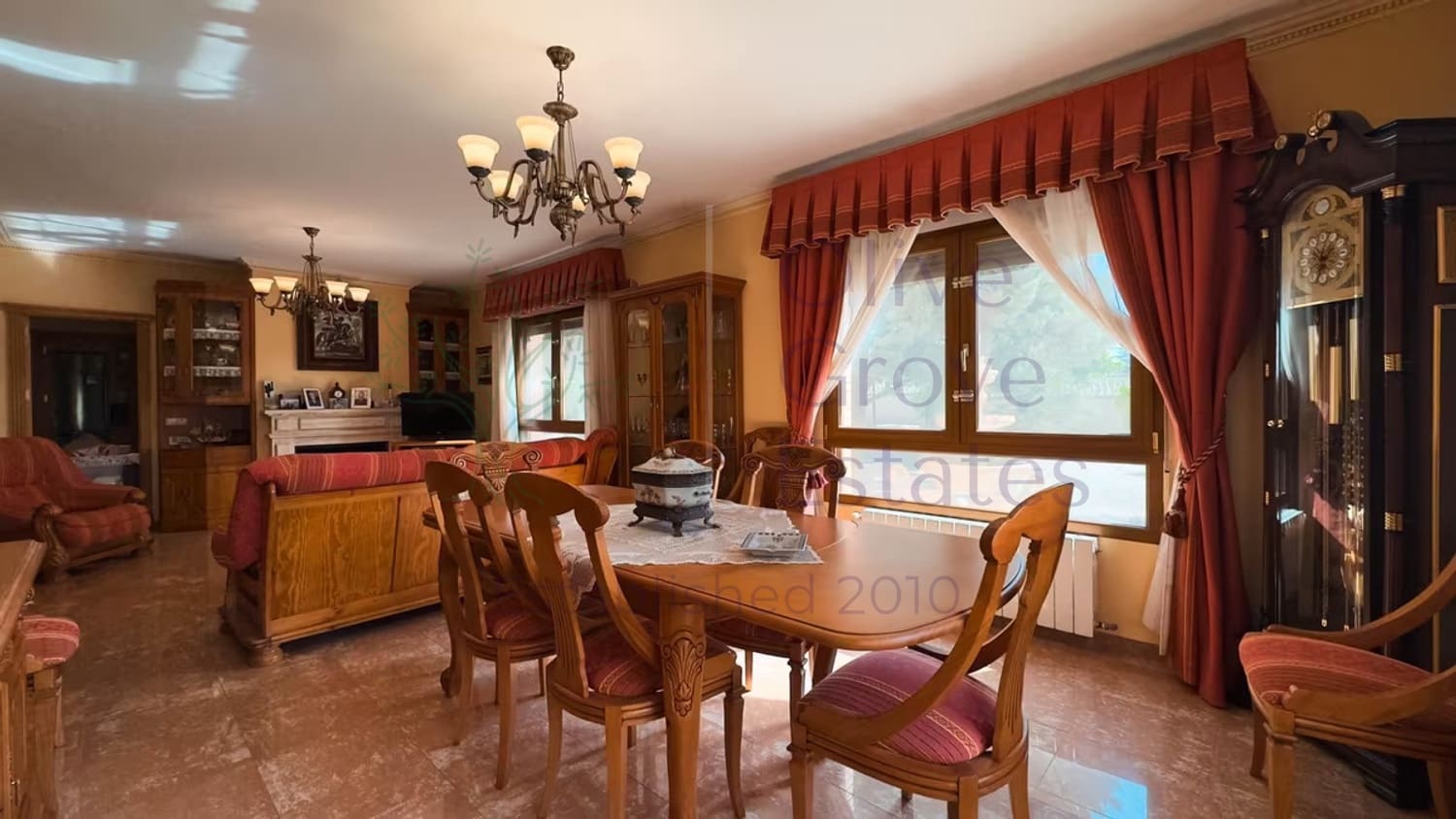 5 quarto Moradia para venda em Banyeres de Mariola com piscina garagem - 479 950 € (Ref: 9632656)