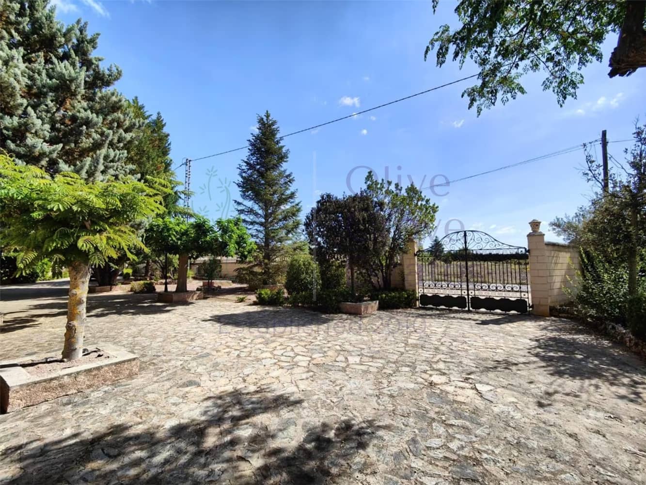 5 quarto Moradia para venda em Banyeres de Mariola com piscina garagem - 479 950 € (Ref: 9632656)