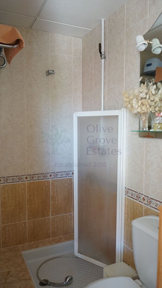 4 bedroom Villa for sale in Caudete - € 209,900 (Ref: 9654309)