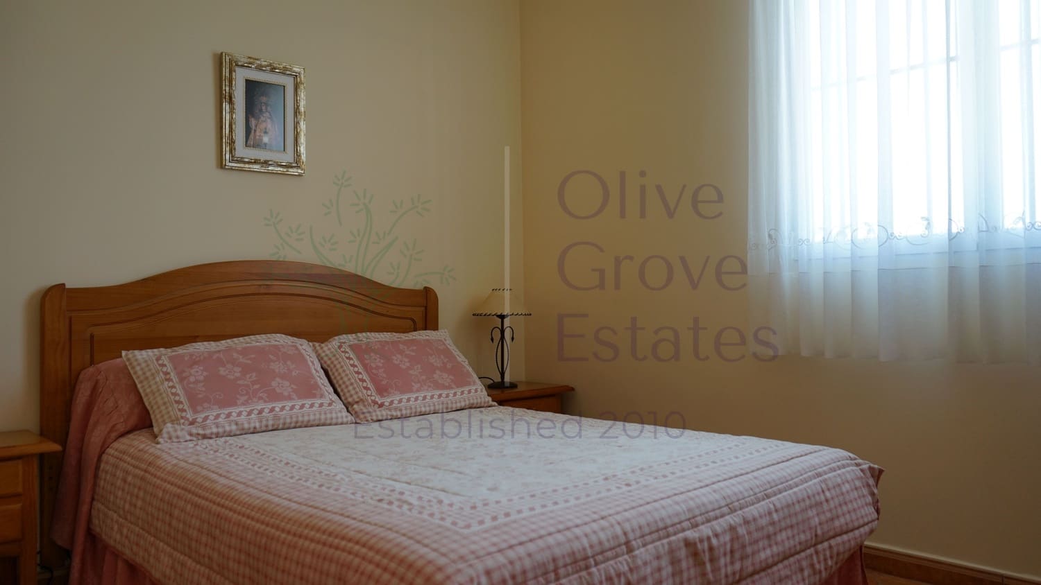 4 bedroom Villa for sale in Caudete - € 209,900 (Ref: 9654309)