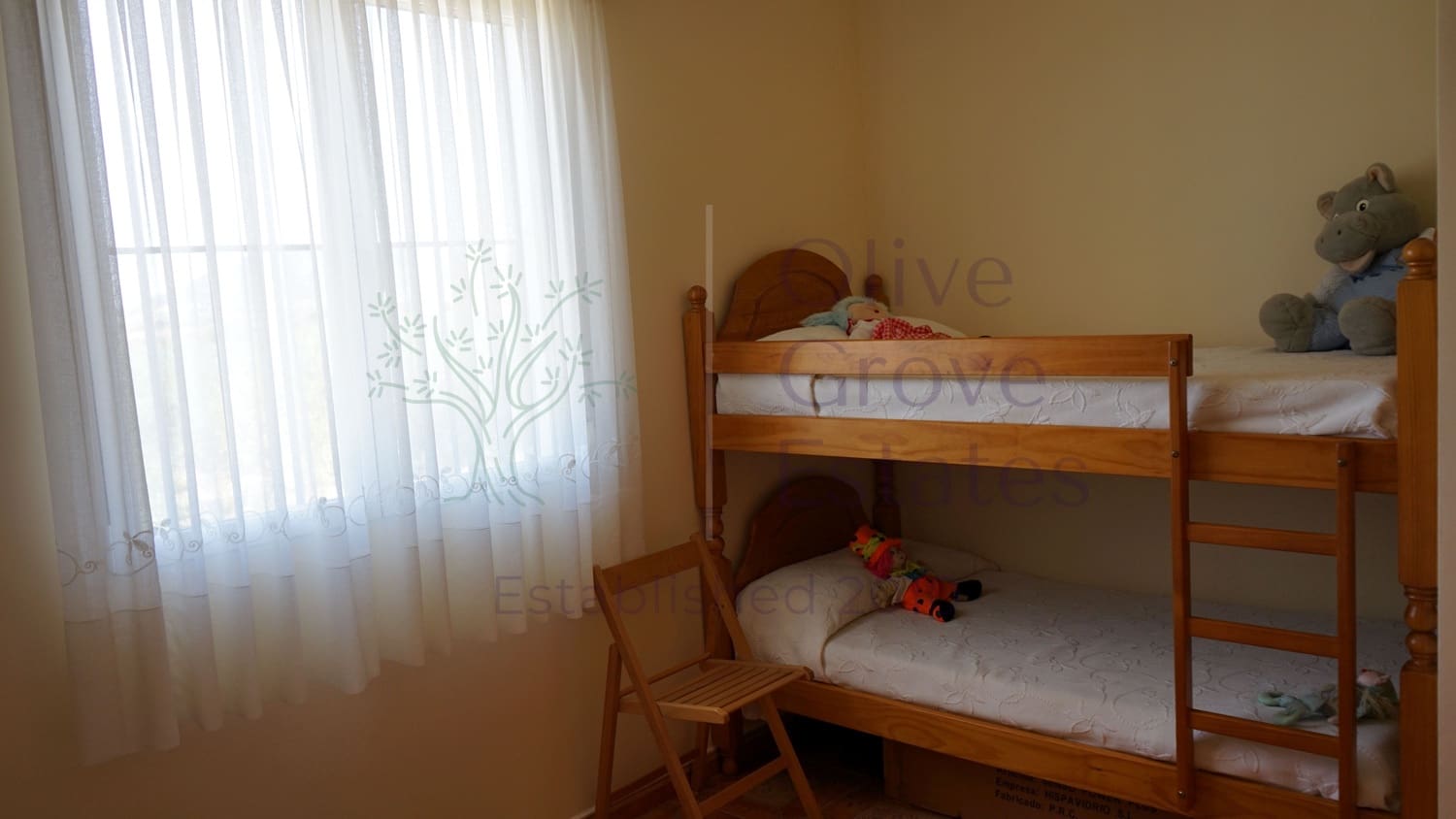 4 bedroom Villa for sale in Caudete - € 209,900 (Ref: 9654309)