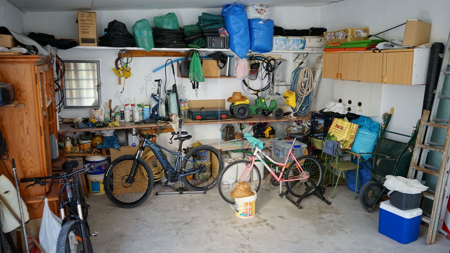 4 bedroom Villa for sale in Caudete - € 209,900 (Ref: 9654309)