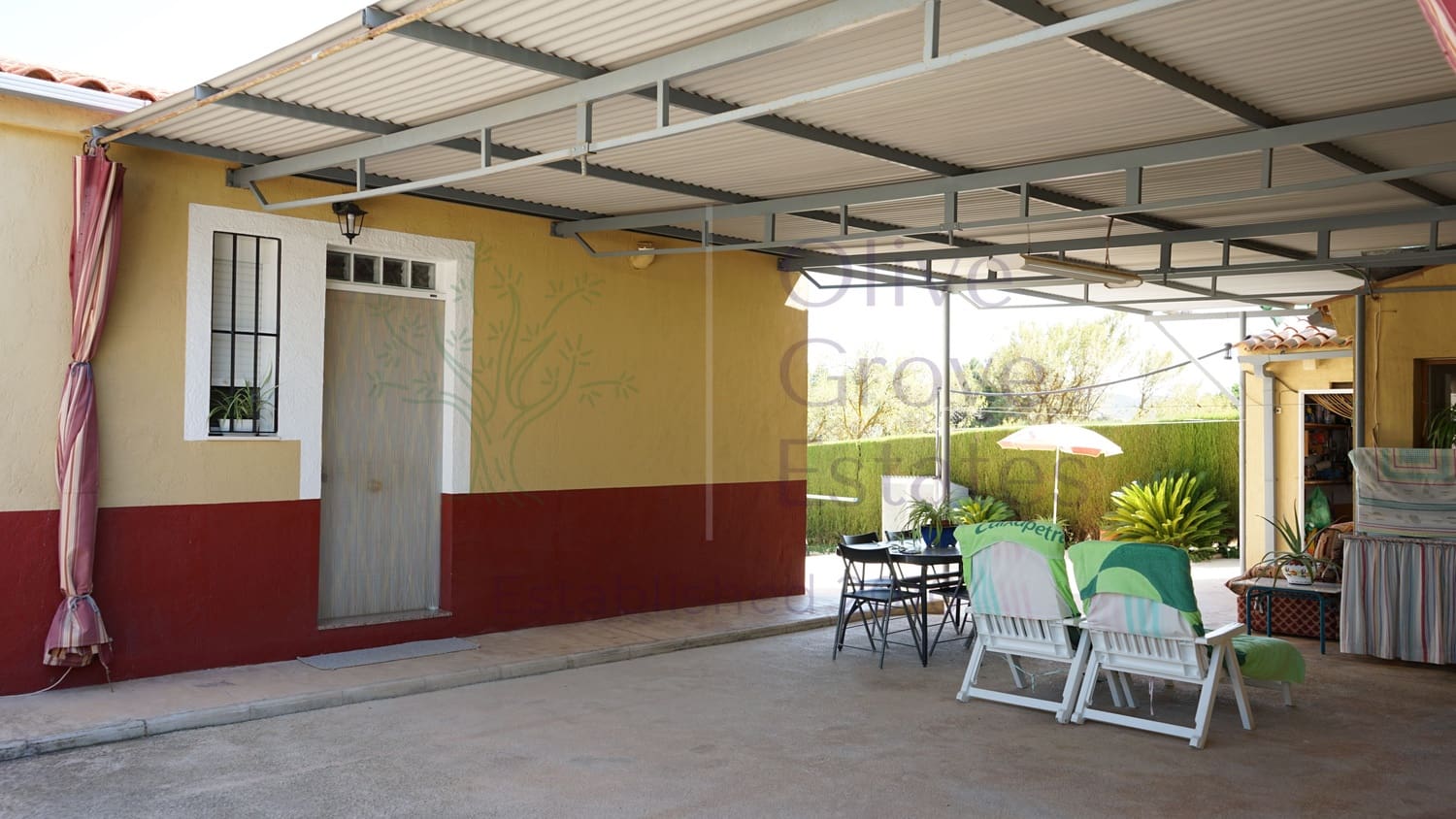 4 bedroom Villa for sale in Caudete - € 209,900 (Ref: 9654309)