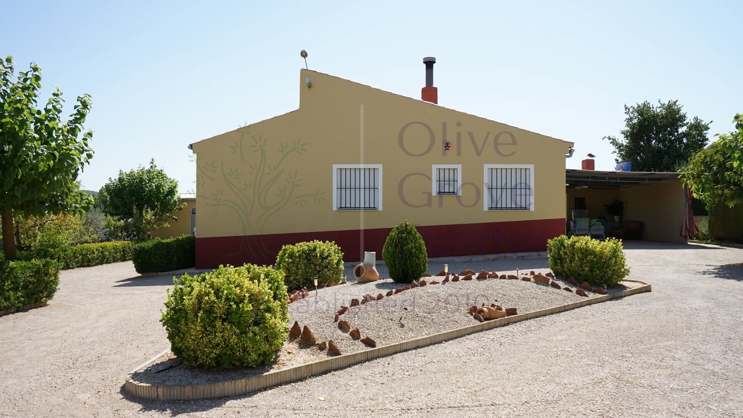 4 bedroom Villa for sale in Caudete - € 209,900 (Ref: 9654309)