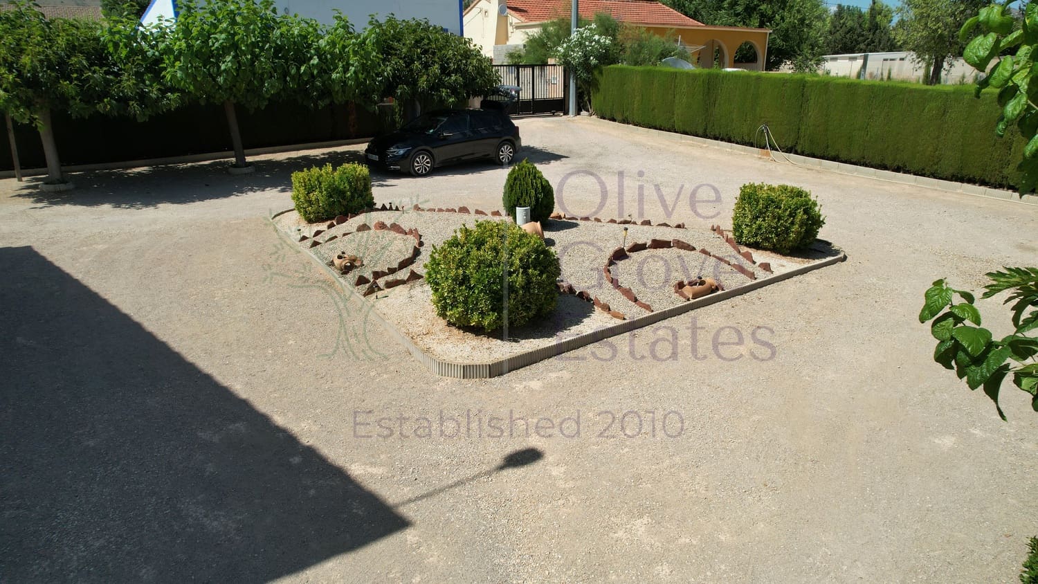 4 bedroom Villa for sale in Caudete - € 209,900 (Ref: 9654309)