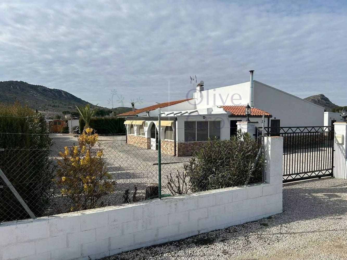 5 chambre Finca/Maison de Campagne à vendre à Villena avec piscine - 330 000 € (Ref: 9654310)