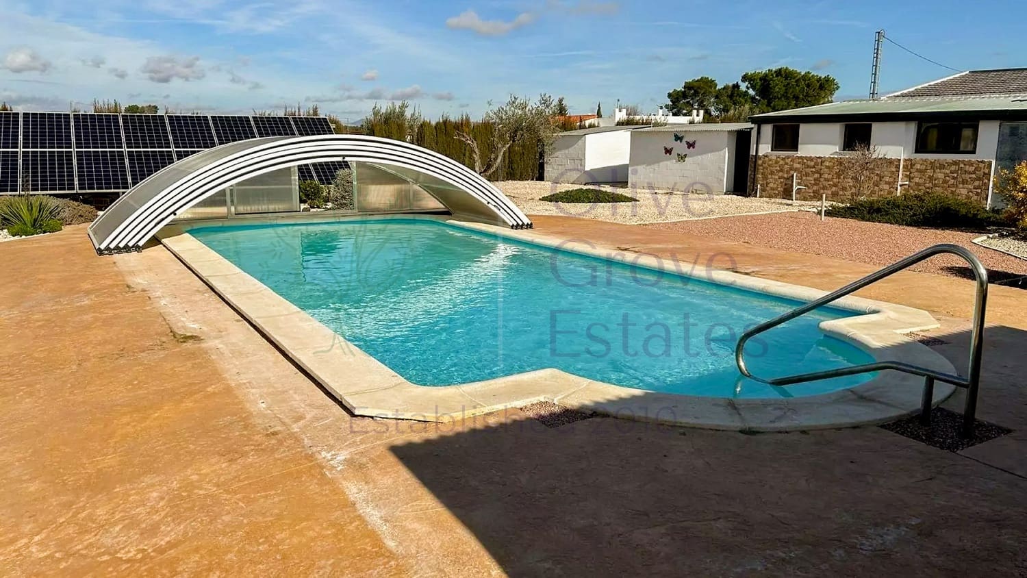 5 chambre Finca/Maison de Campagne à vendre à Villena avec piscine - 330 000 € (Ref: 9654310)