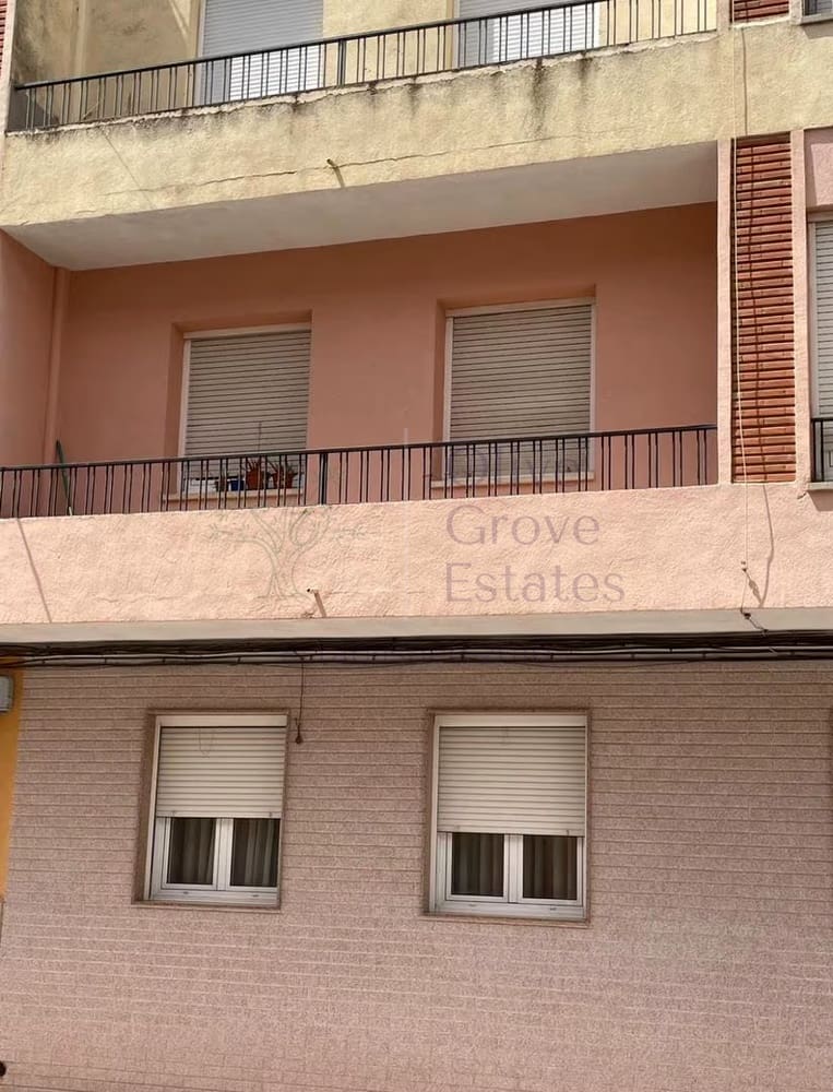 3 bedroom Apartment for sale in Caudete - € 65,000 (Ref: 9694411)