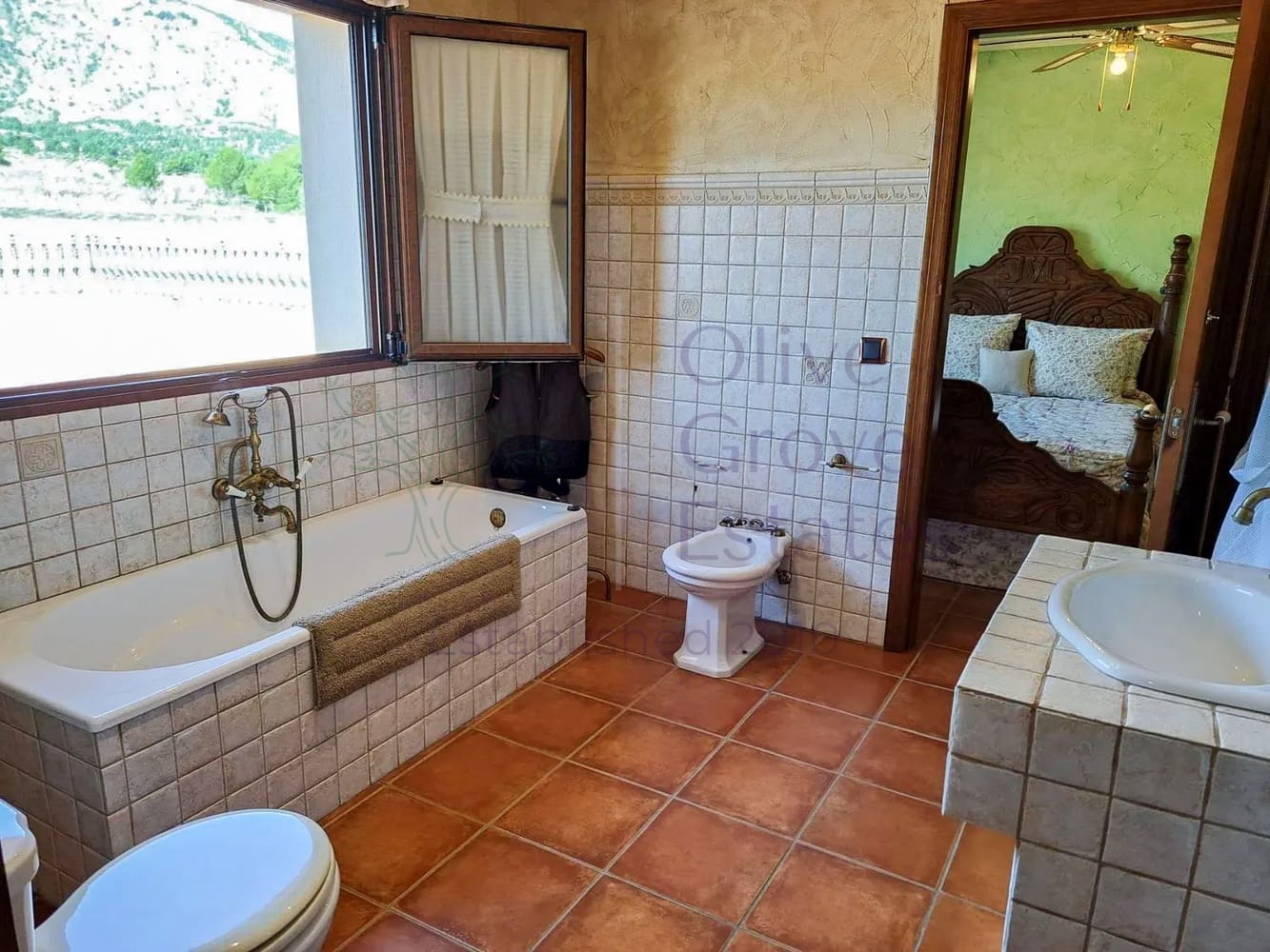 6 slaapkamer Villa te koop in Salinas - € 950.000 (Ref: 9727507)