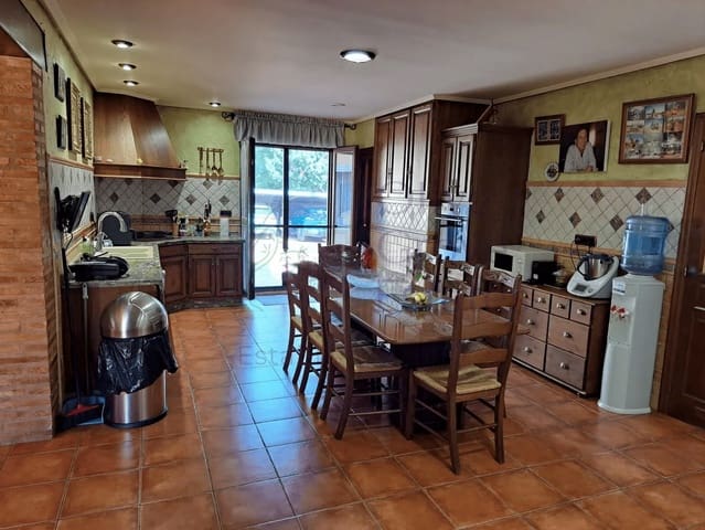 6 slaapkamer Villa te koop in Salinas - € 950.000 (Ref: 9727507)