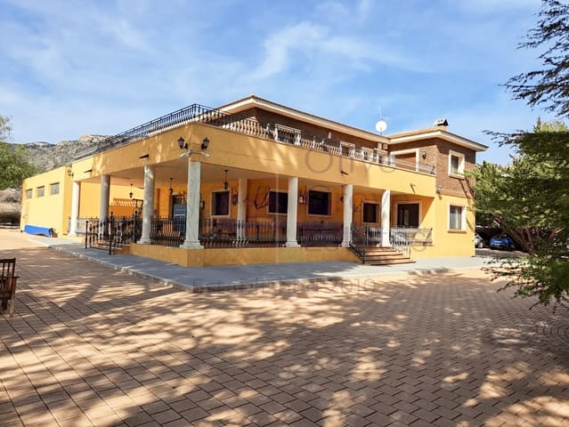 6 slaapkamer Villa te koop in Salinas - € 950.000 (Ref: 9727507)