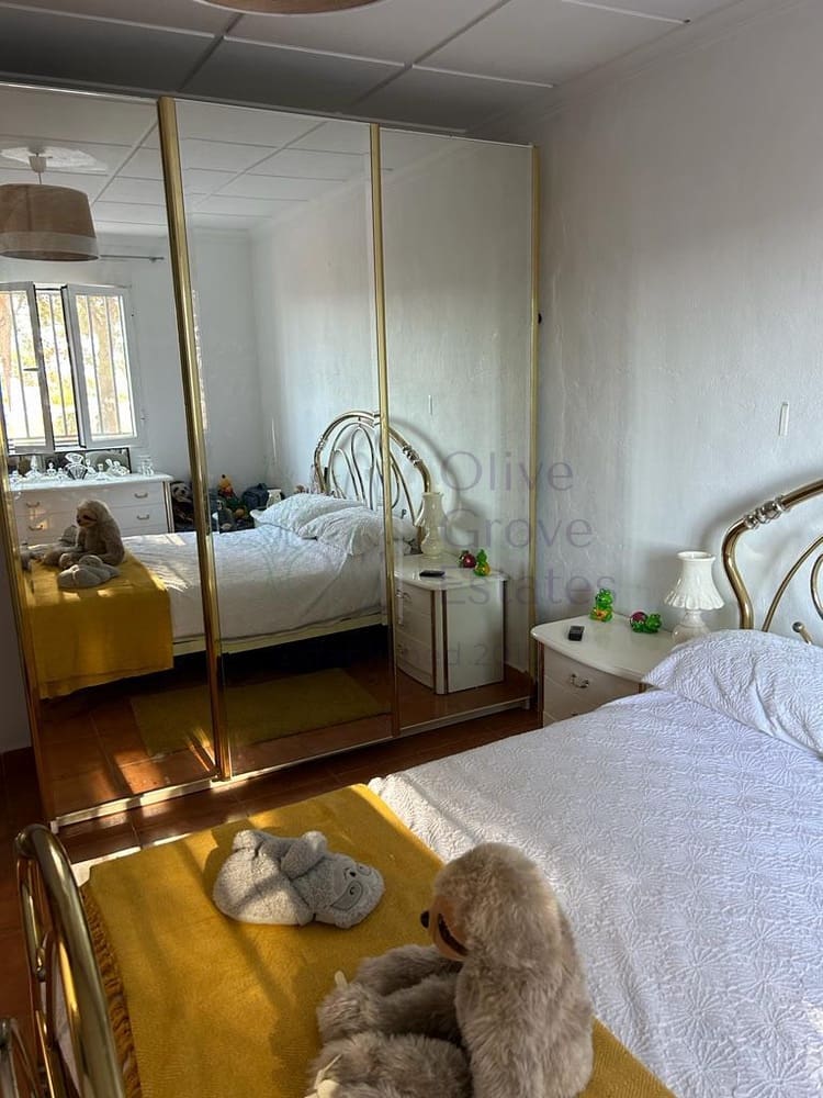 4 soveværelse Villa til salg i Yecla med swimmingpool garage - € 159.995 (Ref: 9733378)