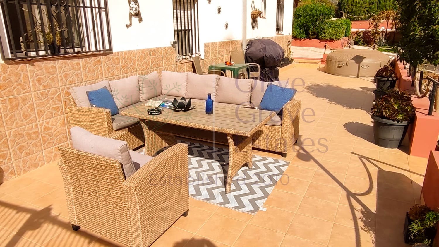 4 soveværelse Villa til salg i Yecla med swimmingpool garage - € 159.995 (Ref: 9733378)