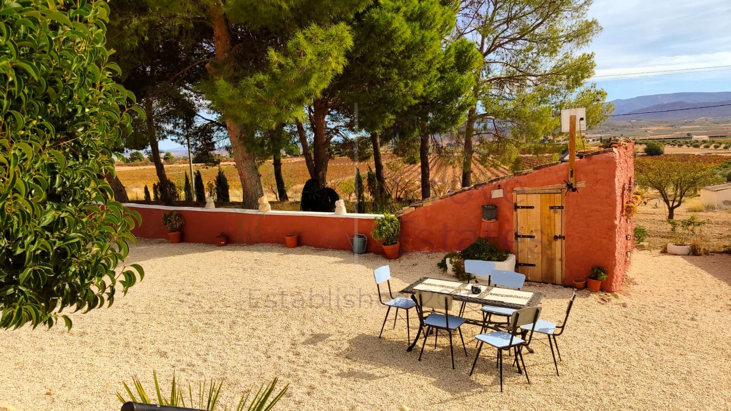 4 soveværelse Villa til salg i Yecla med swimmingpool garage - € 159.995 (Ref: 9733378)