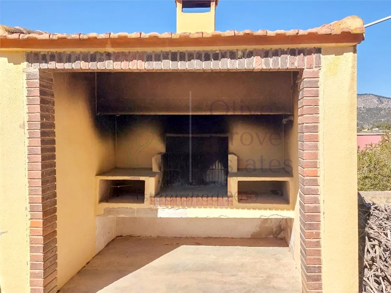 4 soveværelse Finca/Landehus til salg i Onil - € 190.000 (Ref: 9746715)