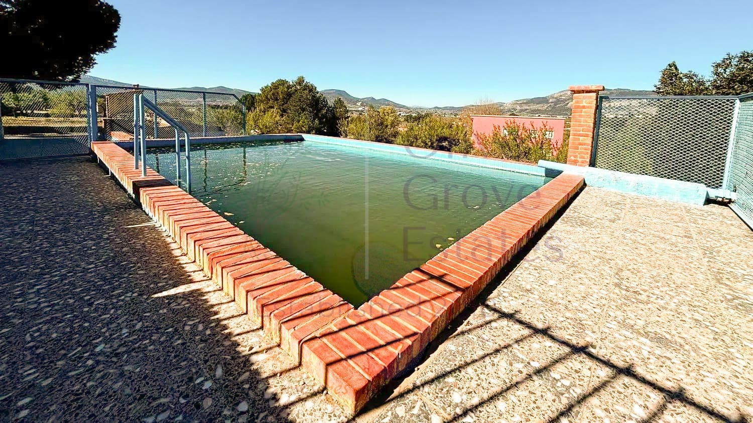 4 soveværelse Finca/Landehus til salg i Onil - € 190.000 (Ref: 9746715)