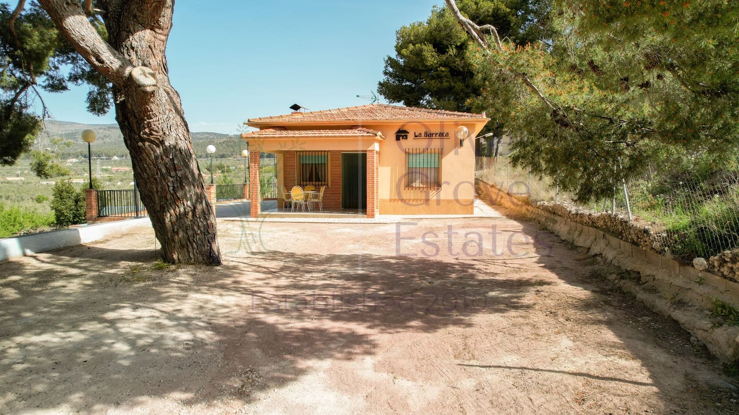 4 sovrum Finca/Hus på landet till salu i Onil - 189 995 € (Ref: 9746715)