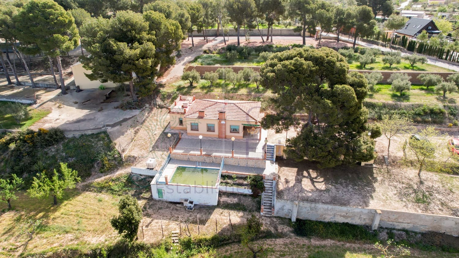 4 sovrum Finca/Hus på landet till salu i Onil - 189 995 € (Ref: 9746715)