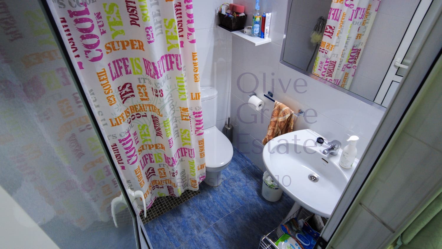 8 bedroom Townhouse for sale in Caudete with garage - € 153,000 (Ref: 9769938)