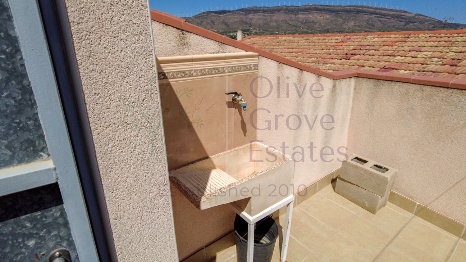 8 camera da letto Casa in vendita in Caudete con garage - 153.000 € (Rif: 9769938)