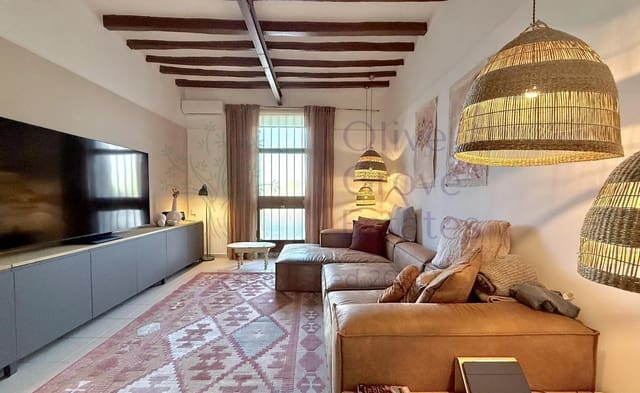 5 soveværelse Villa til salg i Jubalcoy / Jubalcoi, Elche / Elx - € 850.000 (Ref: 9836750)