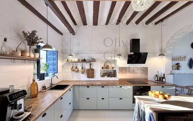 5 soveværelse Villa til salg i Jubalcoy / Jubalcoi, Elche / Elx - € 850.000 (Ref: 9836750)