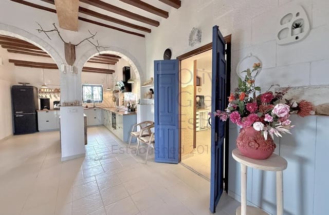 5 soveværelse Villa til salg i Jubalcoy / Jubalcoi, Elche / Elx - € 850.000 (Ref: 9836750)