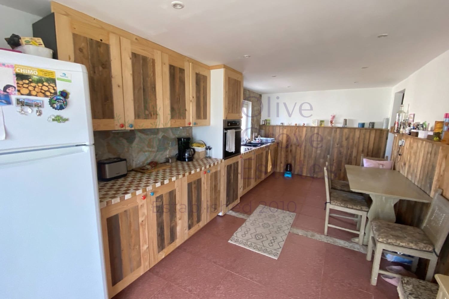 6 makuuhuone Maalaistalo myytävänä paikassa Sax - 275 000 € (Ref: 9900018)