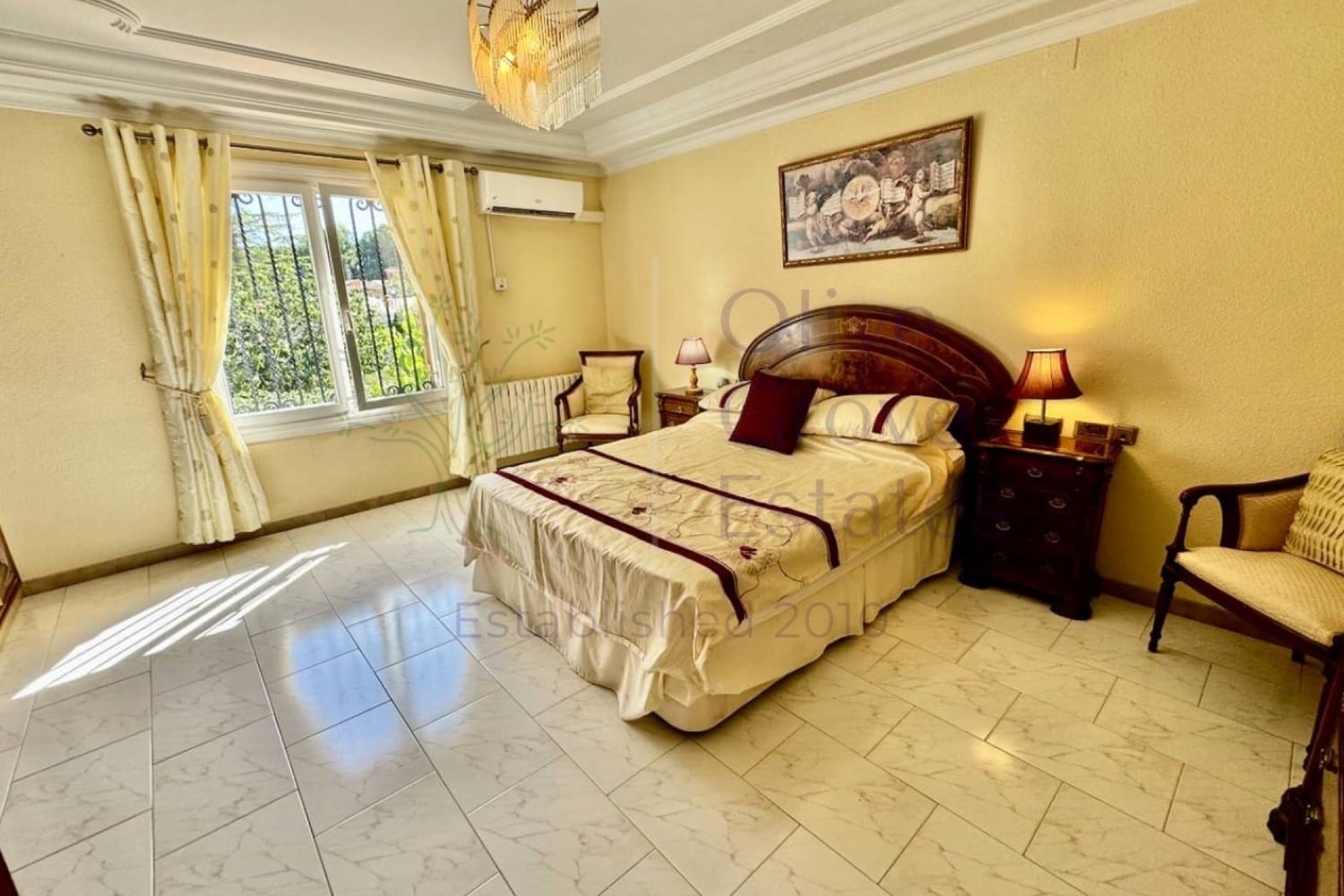 8 bedroom Villa for sale in Castalla with pool garage - € 655,000 (Ref: 9906612)