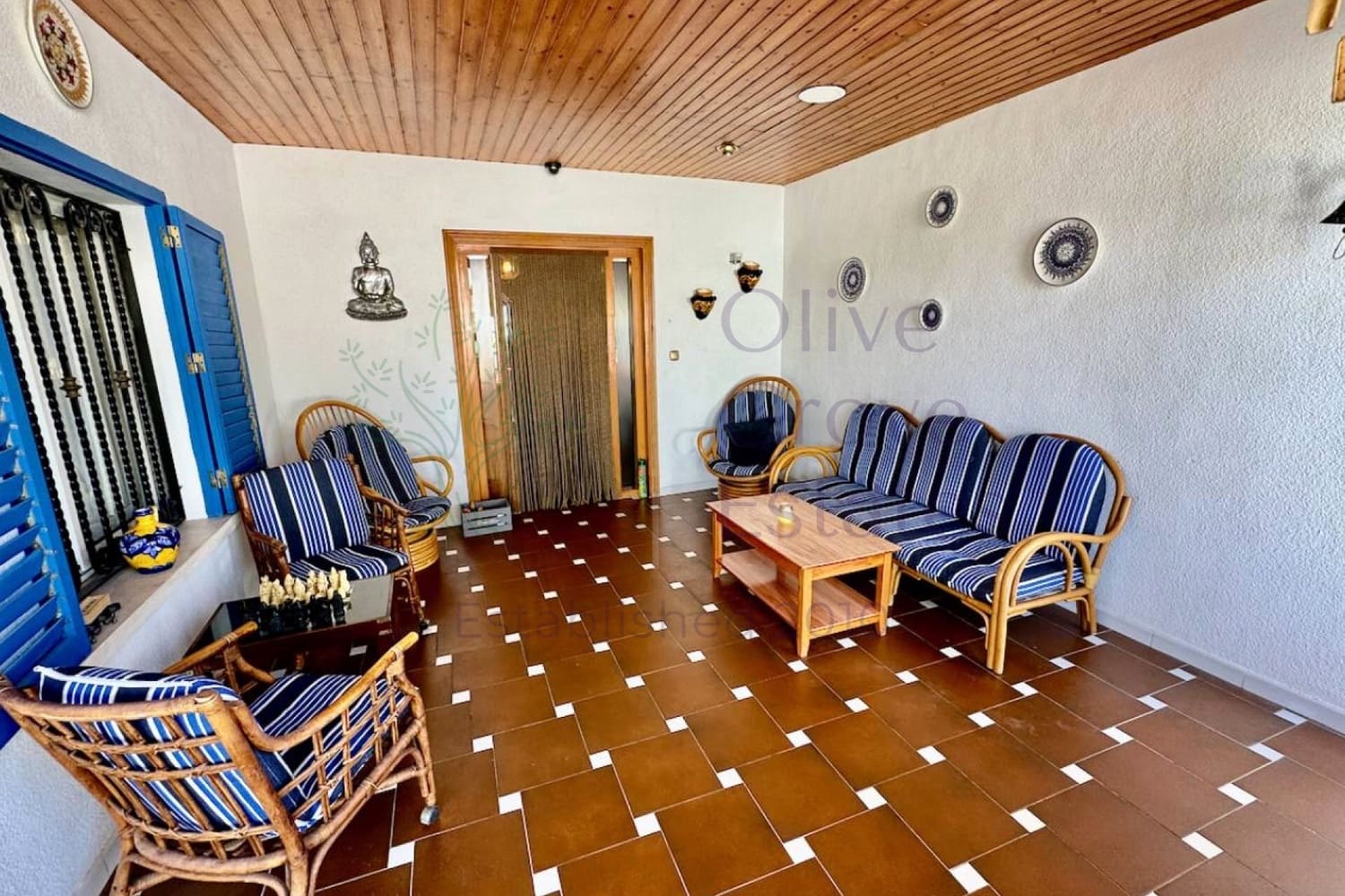 8 bedroom Villa for sale in Castalla with pool garage - € 655,000 (Ref: 9906612)