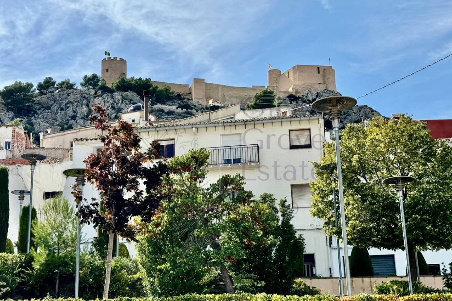 8 bedroom Villa for sale in Castalla with pool garage - € 655,000 (Ref: 9906612)