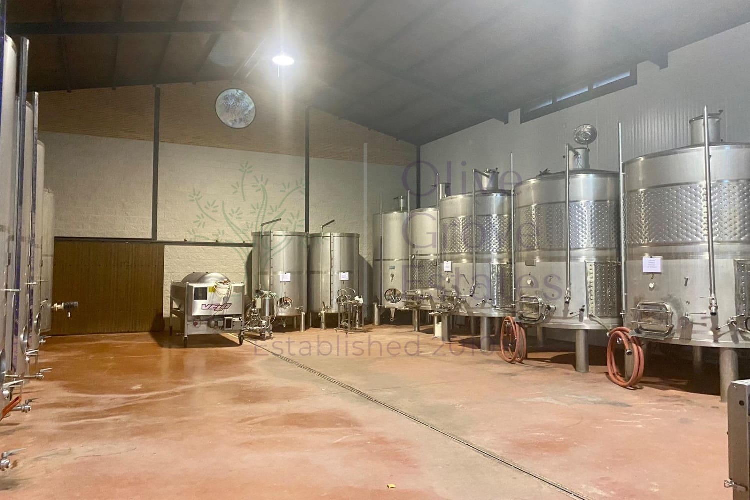 Commerciale in vendita in Fuentealbilla - 2.500.000 € (Rif: 9909041)