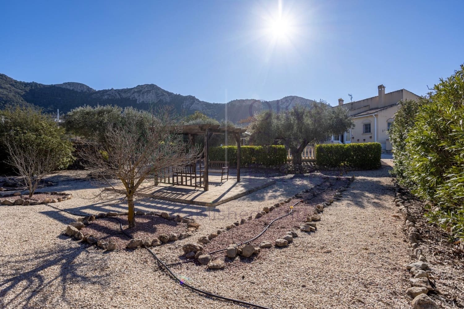 3 soveværelse Finca/Landehus til salg i Abanilla med swimmingpool garage - € 395.000 (Ref: 9909042)